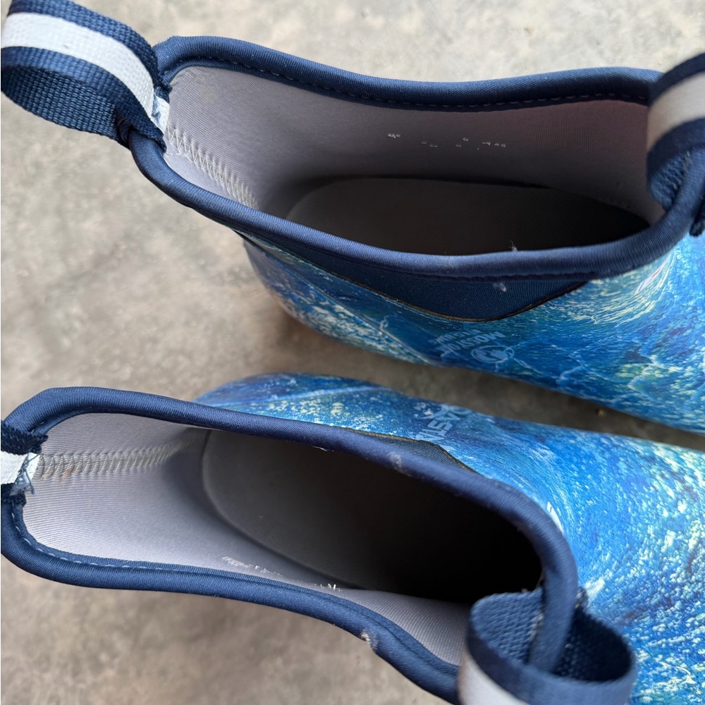 XTRATUF Men's boots. 10/11 - Picture 3 of 4